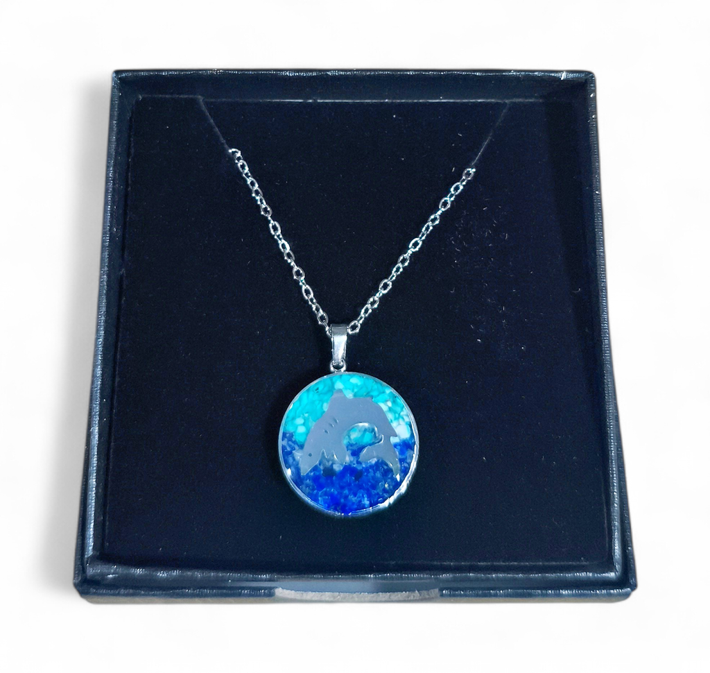 Collier Acier inoxydable Sodalite rond Requin sable bleu turquoise